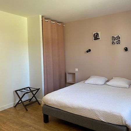 Logis Hotel Le Clos Pite Préchacq Εξωτερικό φωτογραφία