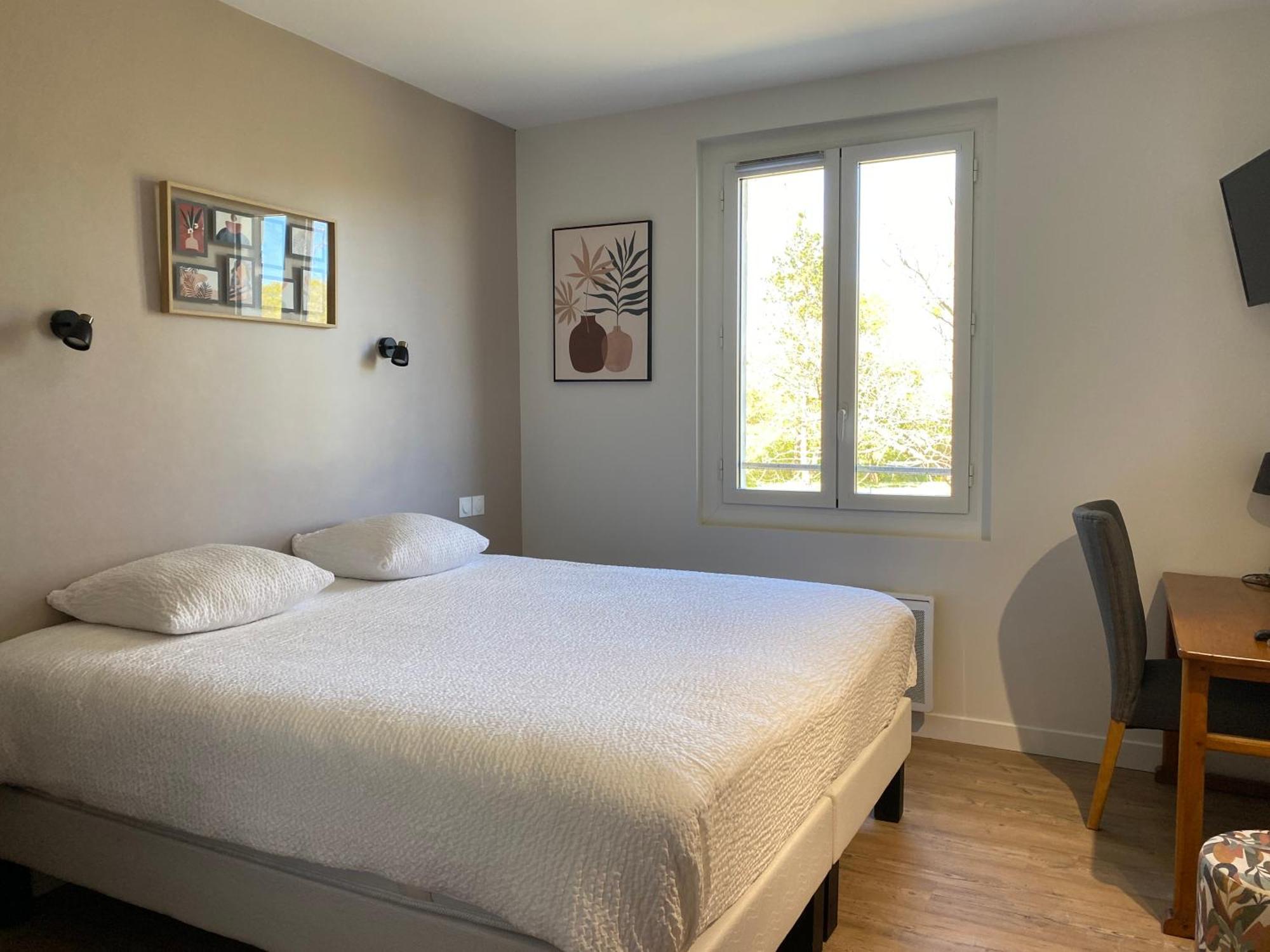 Logis Hotel Le Clos Pite Préchacq Εξωτερικό φωτογραφία