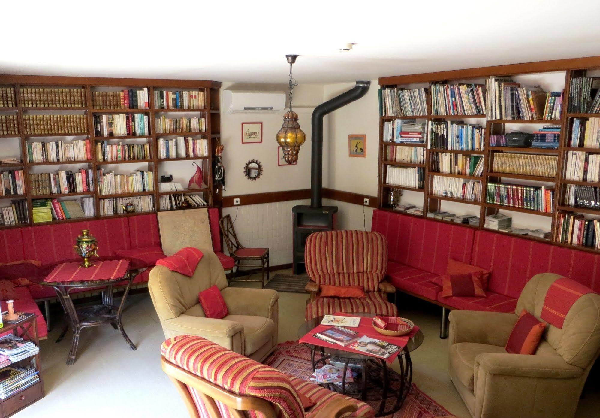 Logis Hotel Le Clos Pite Préchacq Εξωτερικό φωτογραφία