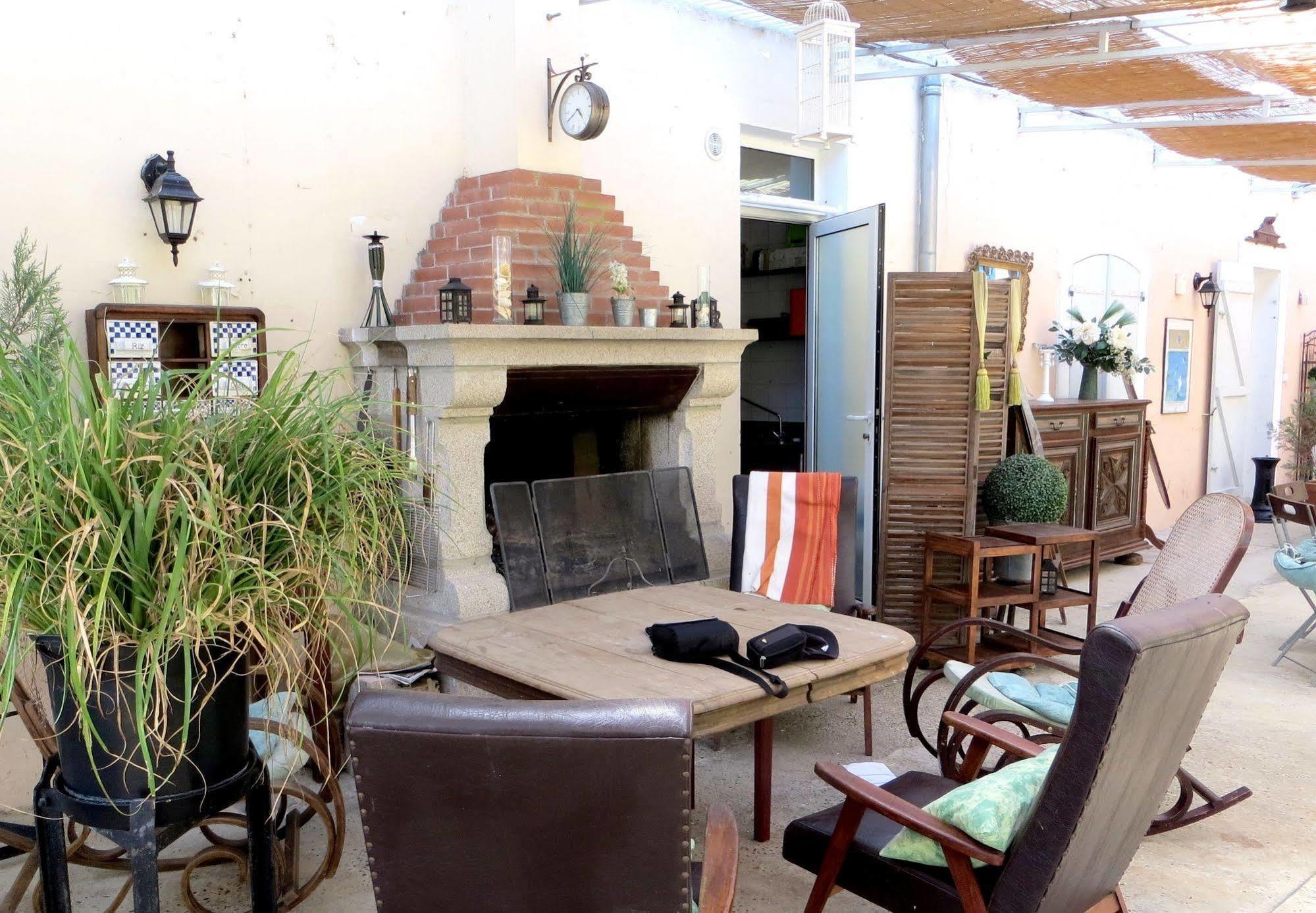 Logis Hotel Le Clos Pite Préchacq Εξωτερικό φωτογραφία